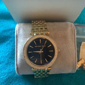 Michael kors women watch